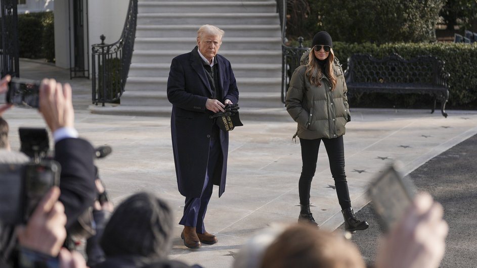 Мелания и Дональд Трамп в Северной Каролине, 24 января 2025 года Мелания и Дональд Трамп в Северной Каролине, 24 января 2025 года