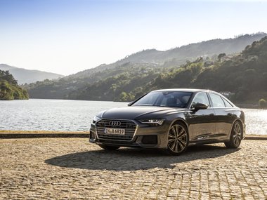slide image for gallery: 26081 | Audi A7, Audi A6