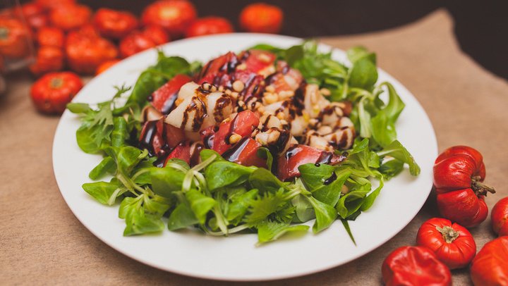 Салат с грушей и сыром — рецепт с фото пошагово