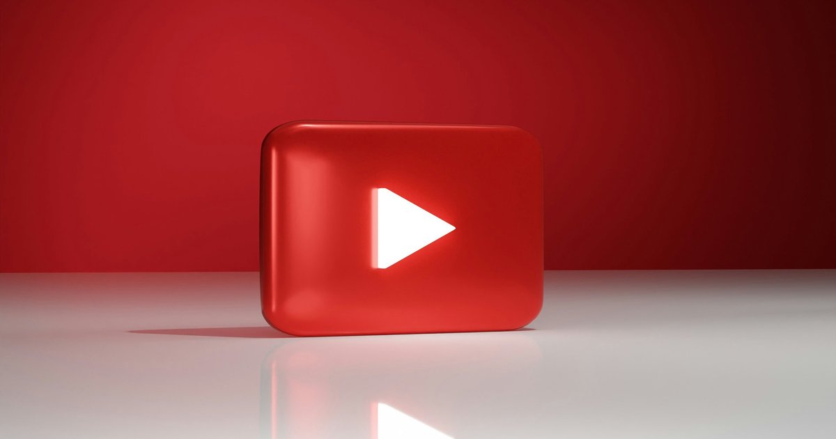 YouTube начал размывать обложки роликов «для взрослых»