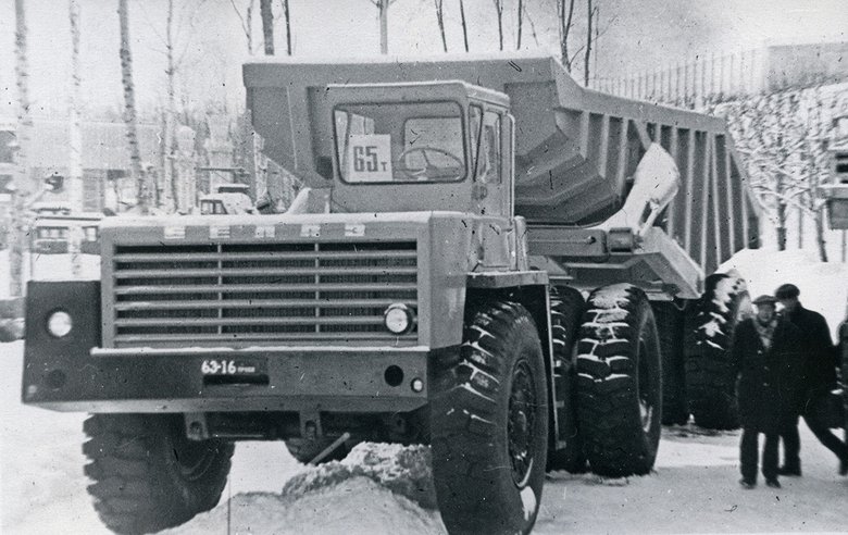 Как, зачем и для чего в СССР стали делать огромные автомобили