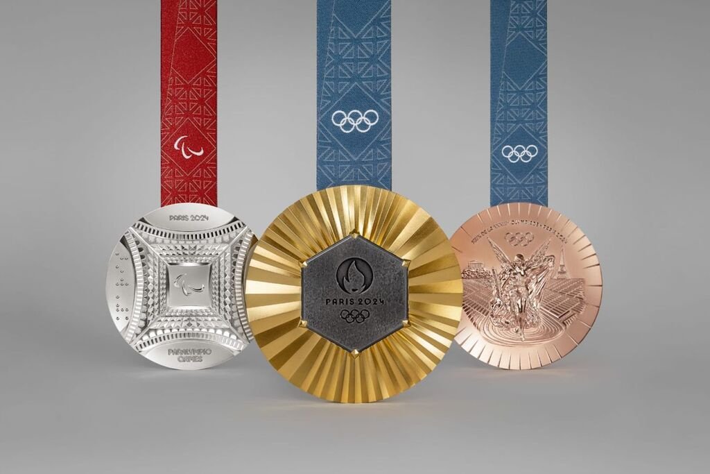 Стоимость золотой олимпийской медали приблизилась к тысяче долларов