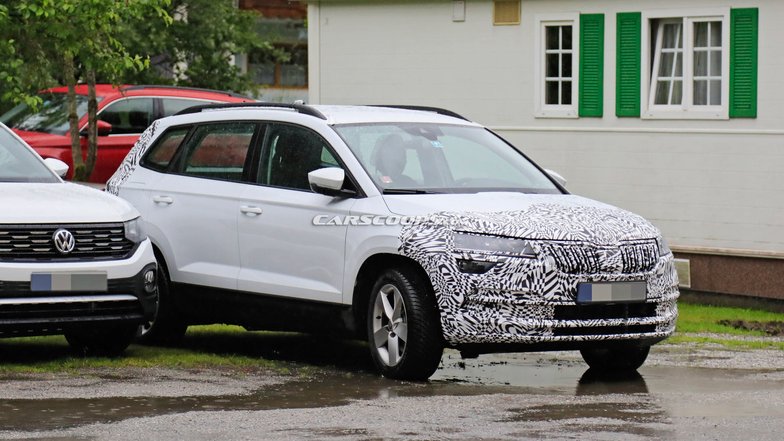 slide image for gallery: 26128 | Skoda Karoq