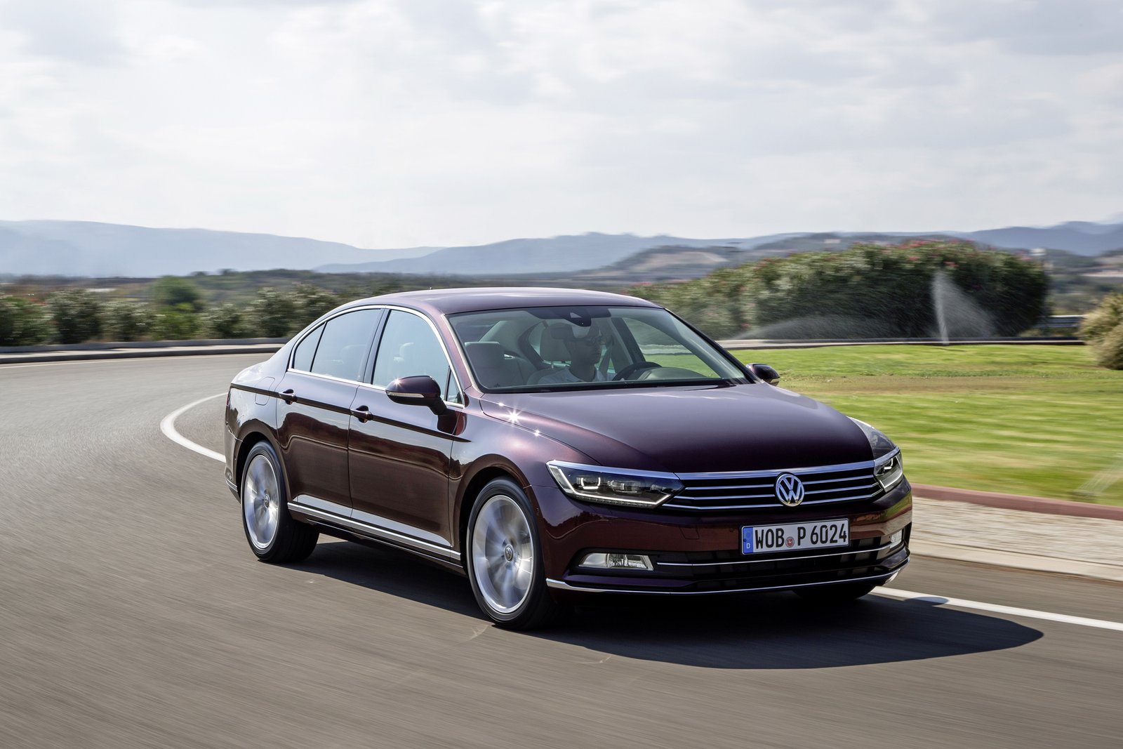 Стоит ли брать «Фольксваген Пассат» с пробегом: слабые места Volkswagen Passat  B8