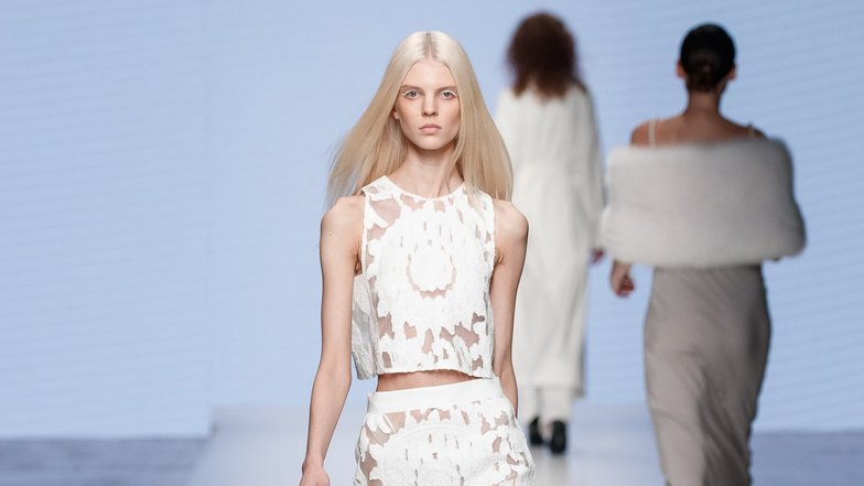 LEFFERS, весна-лето 2025 (источник: moscowfashion.ru) LEFFERS, весна-лето 2025 (источник: moscowfashion.ru)