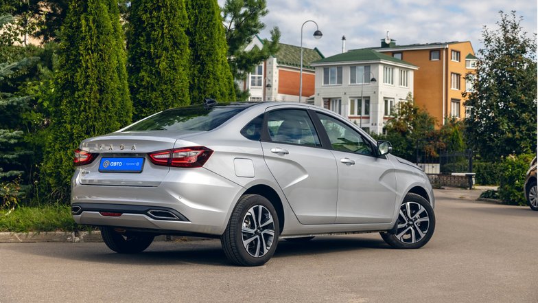 Lada Vesta седан универсал