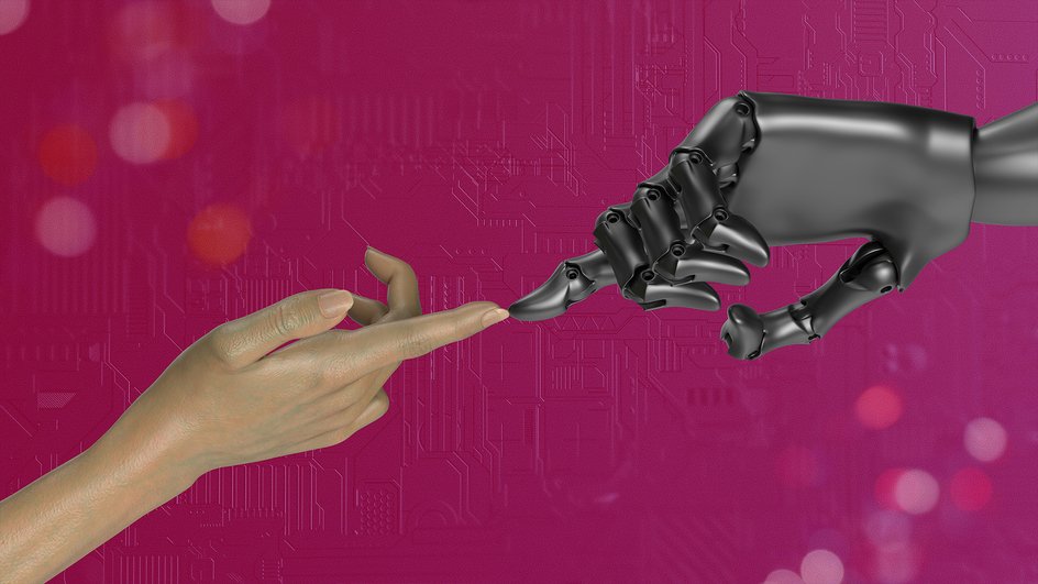 Рука робота и человека Рука робота и человека