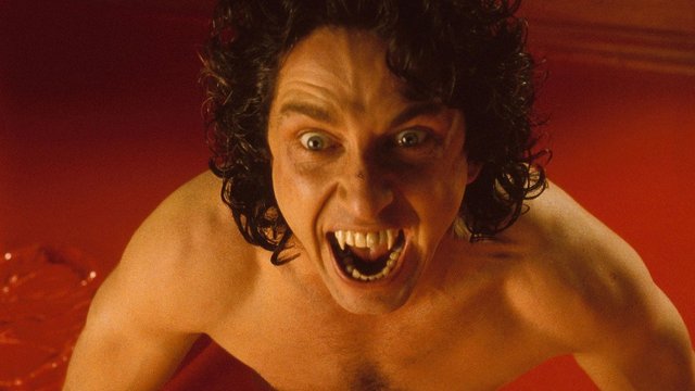 Джерард Батлер в фильме «Дракула 2000»