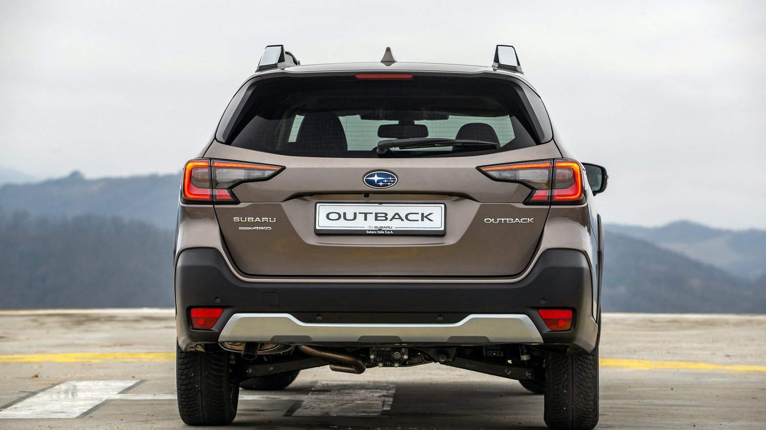 Новый Subaru Outback 2021