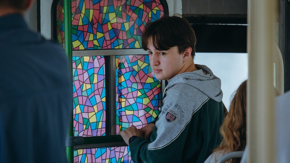 Хетаг Хинчагов в сериале «Дети перемен» Хетаг Хинчагов в сериале «Дети перемен»