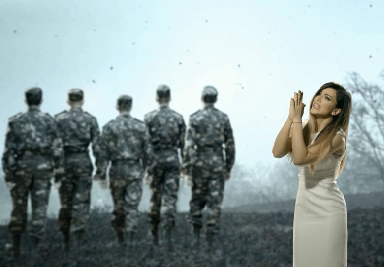 Кадр из клипа Ани Лорак на песню «Мальвы»