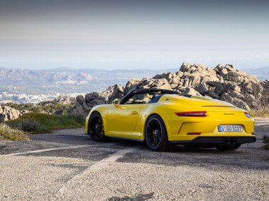 slide image for gallery: 24521 | Porsche 911 Speedster