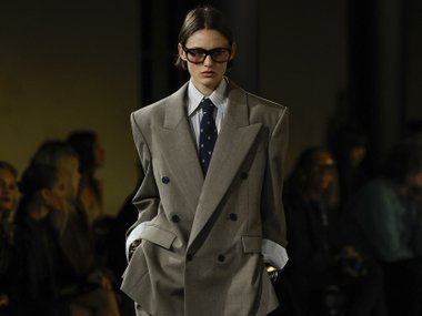 Saint Laurent, весна-лето 2025 Saint Laurent, весна-лето 2025