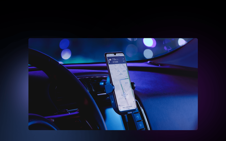 Mi 20W Wireless Car Charger с установленным смартфоном. Фото: Xiaomi