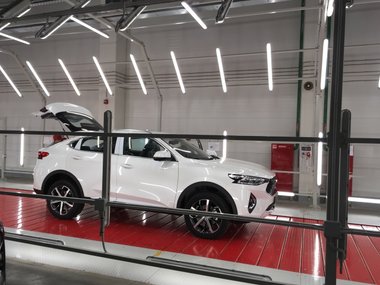 slide image for gallery: 25224 | Сборка кроссоверов Haval F7x