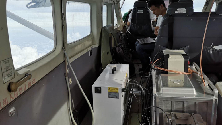 Снимок изнутри самолета, на котором тестировали систему. Фото: South China Morning Post