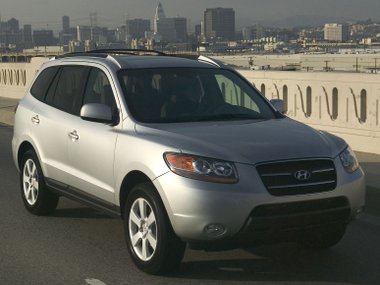 slide image for gallery: 26279 | Hyundai Santa Fe (CM)