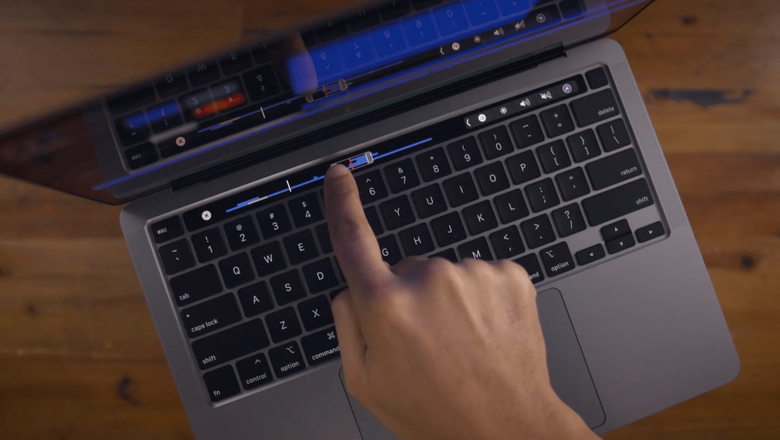 MacBook Pro c Touch Bar