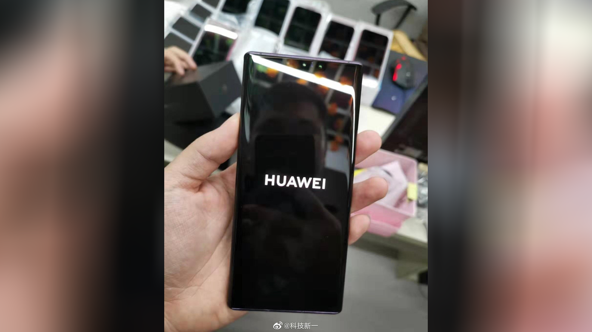 Появилось видео распаковки Huawei Mate 30 Pro - Hi-Tech Mail.ru