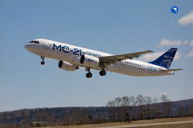 самолет MC-21 самолет MC-21