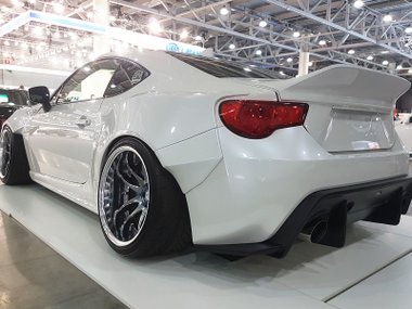 slide image for gallery: 23732 | Неформалы московской автомобильной выставки. Toyota GT86 и ещё кое-что для езды боком