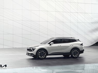 slide image for gallery: 28084 | Kia Sportage