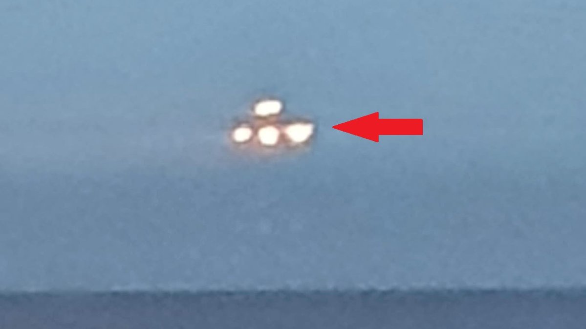 UFO Sighting over Toronto, Canada March 20, 2021, UFO Sighting News. - YouTube