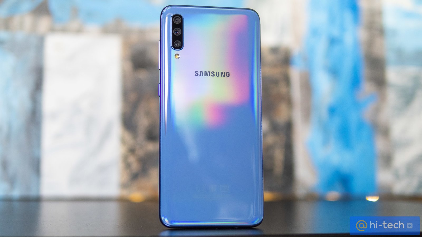 Обзор Samsung Galaxy A70: огромный экран и батарея по доступной цене -  Hi-Tech Mail.ru