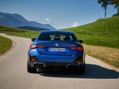 BMW i4 M50