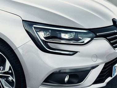 slide image for gallery: 22326 |  Renault Megane Sedan