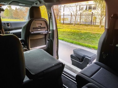 slide image for gallery: 23974 | Салон Citroen Space Tourer
