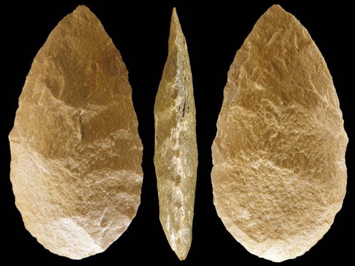 Ашельские рубила, возраст — около 500 000 лет / Источник:www.ucl.ac.uk