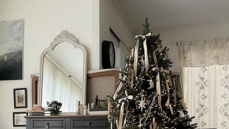 Вау! 9 красивых и необычных идей для украшения новогодней елки