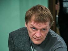 Алексей Серебряков на съемках сериала «Доктор Рихтер»