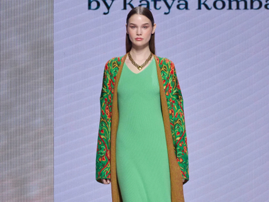 Maison Kaleidoscope by Katya Kombarova (источник фото: moscowfashion.ru) Maison Kaleidoscope by Katya Kombarova (источник фото: moscowfashion.ru)