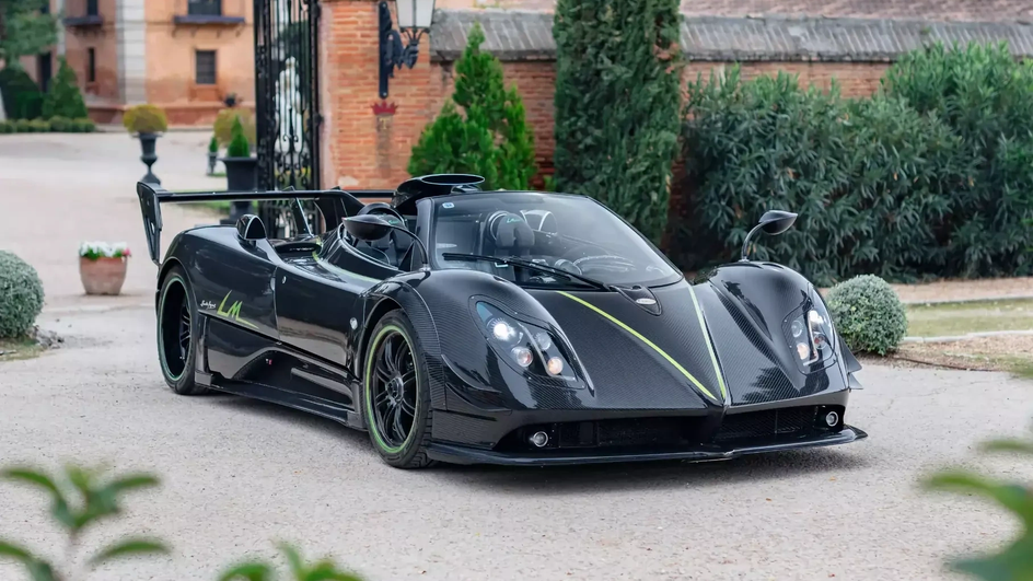 Самый ценный современный автомобиль, когда-либо проданный, родстер Pagani Zonda 760 LM