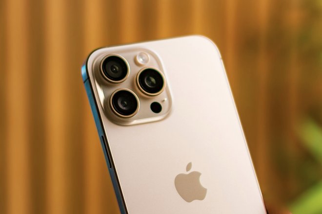 iPhone 16 Pro Max iPhone 16 Pro Max