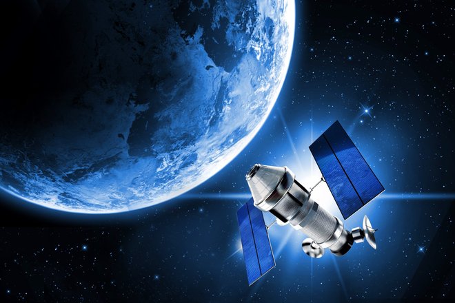 Спутник и Земля Спутник и Земля