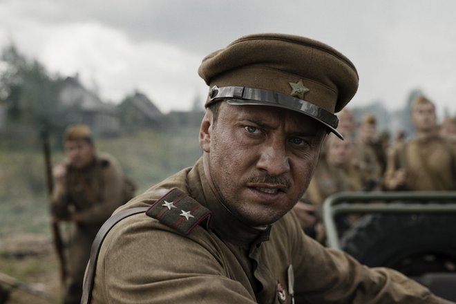 Кадр из фильма «Война и музыка» Кадр из фильма «Война и музыка»