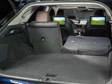 slide image for gallery: 17970 | Салон Lexus RX