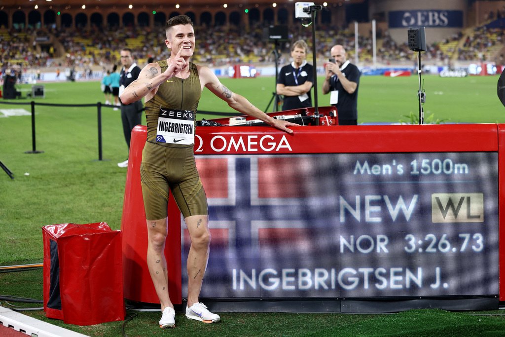 Ингебригтсен побил рекорд Европы в беге на 1500 м. Он первым с 2015 года выбежал из 3.27