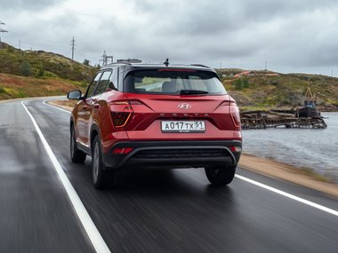 slide image for gallery: 28558 | Hyundai Creta