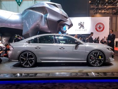 slide image for gallery: 24213 | Peugeot 508