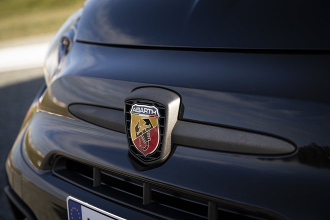 Abarth 695 75° Anniversario