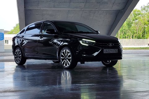 Lada Vesta Aura