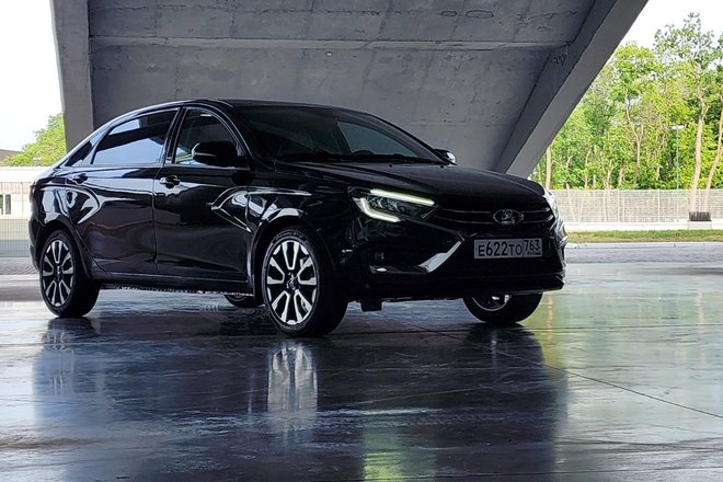 Lada Vesta Aura