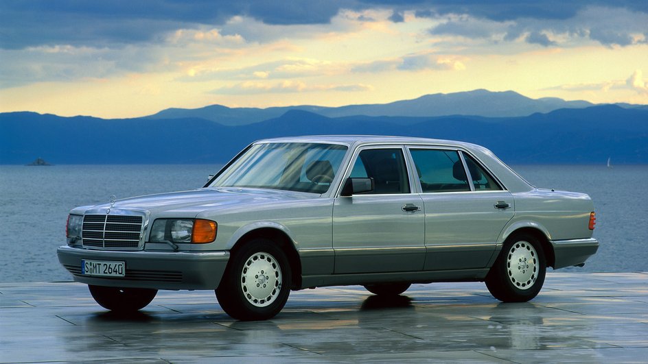 Mercedes-Benz W126 S-Class