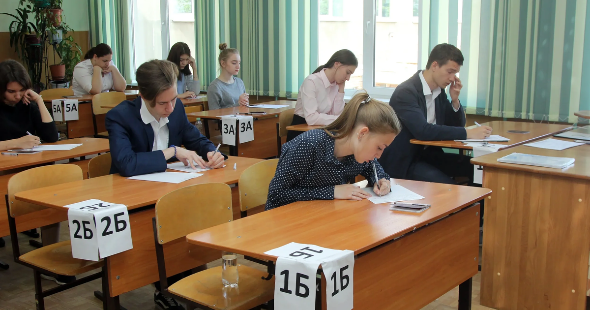 В России ухудшились результаты ЕГЭ по двум предметам