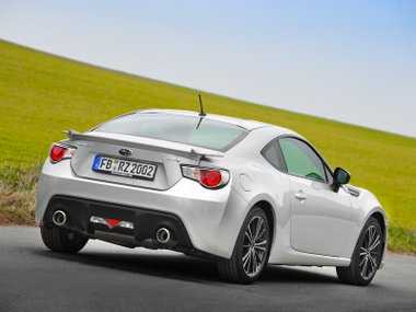 slide image for gallery: 3015 | Subaru BRZ