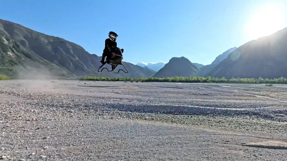 Летающий мотоцикл Airbike 1 Летающий мотоцикл Airbike 1